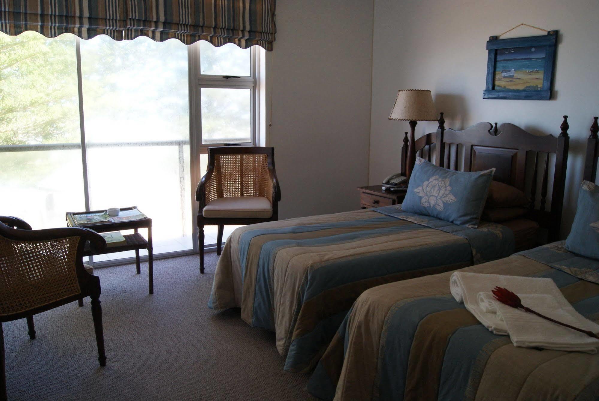 Sea Otters Lodge Kini Bay المظهر الخارجي الصورة