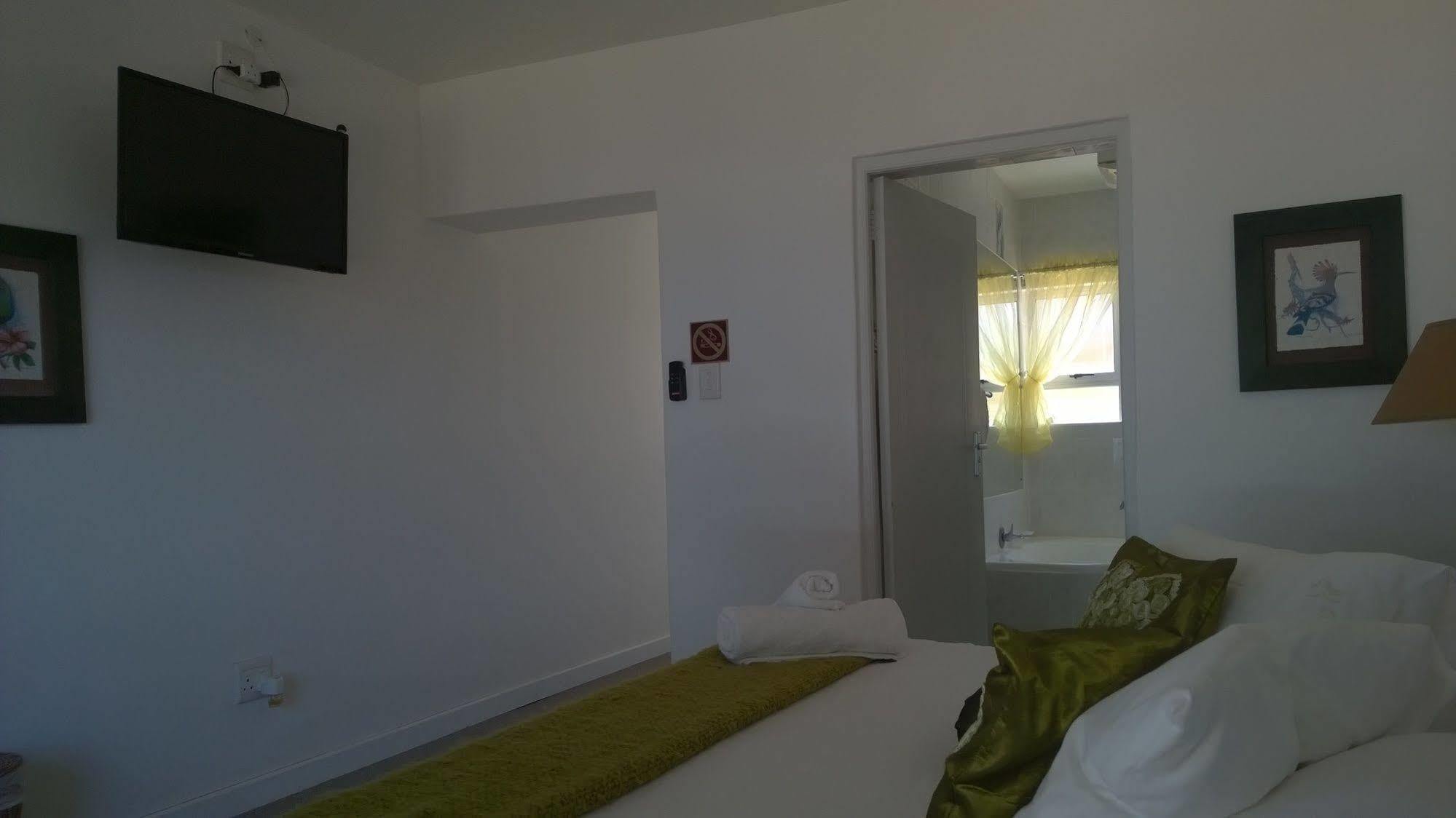 Sea Otters Lodge Kini Bay المظهر الخارجي الصورة